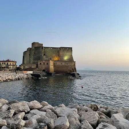Cozy On The Seafront Napoli-mergellina Naples